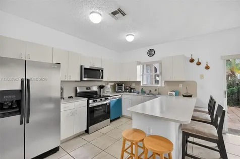 16624 NW 73rd Court Miami Lakes FL 33014
