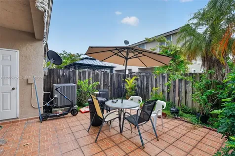 16624 NW 73rd Court Miami Lakes FL 33014