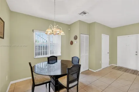16624 NW 73rd Court Miami Lakes FL 33014