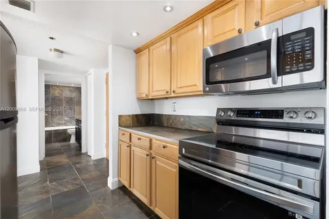7601 E Treasure Drive North Bay Village FL 33141