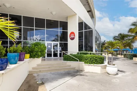 7601 E Treasure Drive North Bay Village FL 33141