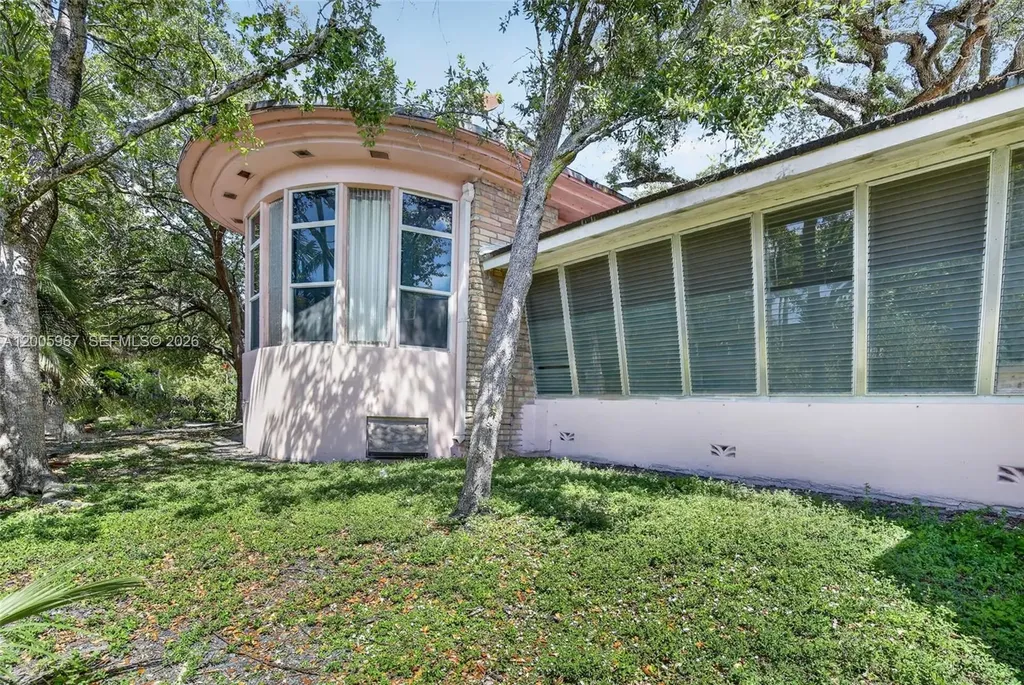 1126 SE 2nd Avenue Fort Lauderdale FL 33316