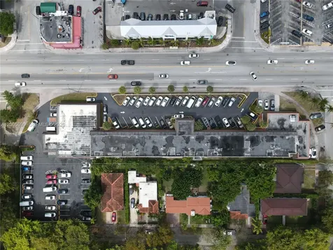 5200 SW 8th Street Coral Gables FL 33134