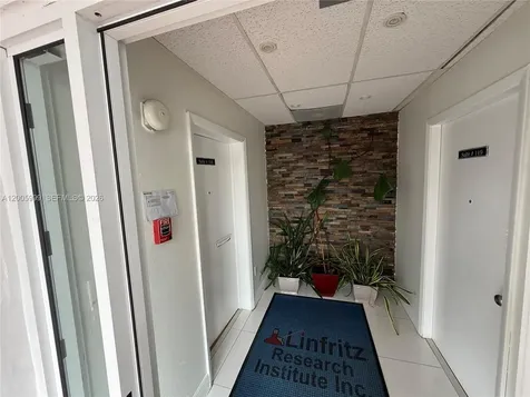 5200 SW 8th Street Coral Gables FL 33134