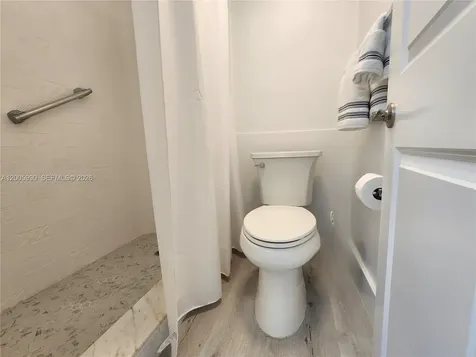 3505 S Ocean Drive Hollywood FL 33019