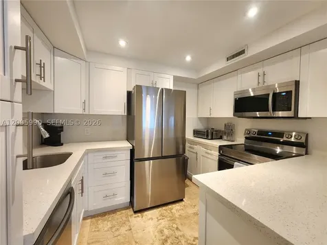3505 S Ocean Drive Hollywood FL 33019