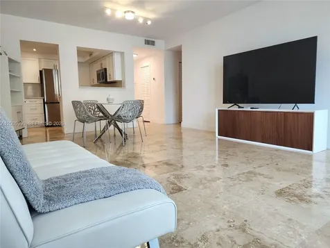 3505 S Ocean Drive Hollywood FL 33019
