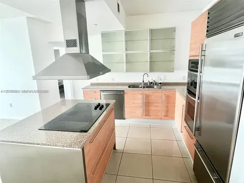 218 SE 14th Street Miami FL 33131