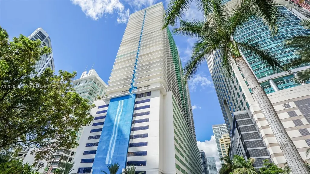 1200 Brickell Bay Drive Miami FL 33131