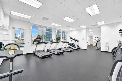 1200 Brickell Bay Drive Miami FL 33131