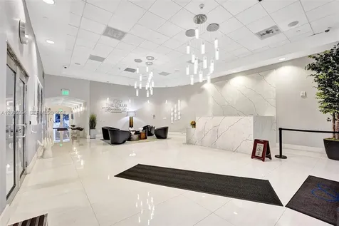 1200 Brickell Bay Drive Miami FL 33131