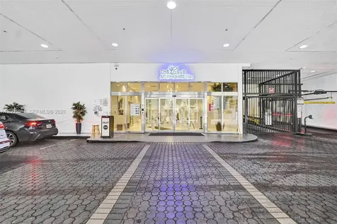 1200 Brickell Bay Drive Miami FL 33131