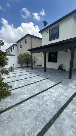 3423 W 110th Street Hialeah FL 33018