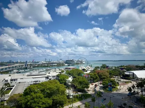 398 NE 5th Street Miami FL 33132