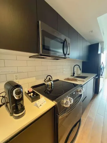 398 NE 5th Street Miami FL 33132