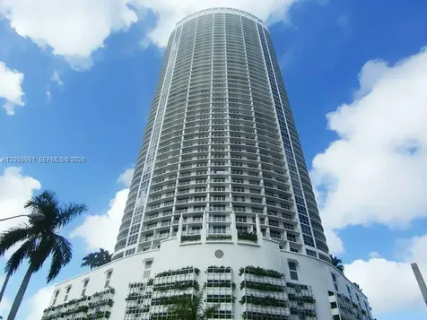 1750 N Bayshore Drive Miami FL 33132