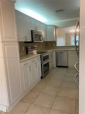 803 SW 119th Way Davie FL 33325