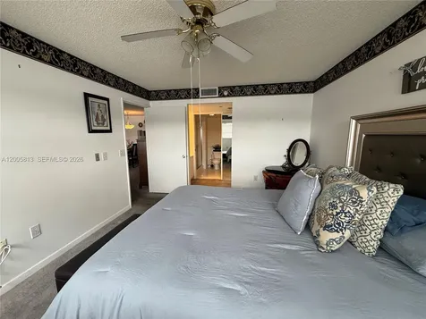 571 SW 141st Avenue Pembroke Pines FL 33027