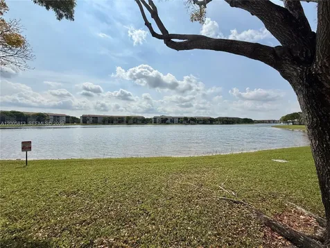 571 SW 141st Avenue Pembroke Pines FL 33027