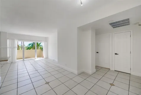 880 NE 69th Street Miami FL 33138