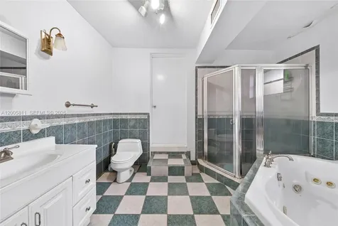 300 E 43rd Street Hialeah FL 33013