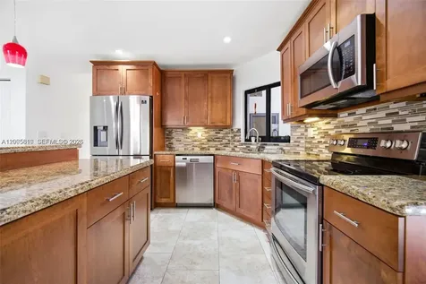 561 SW 87th Court Miami FL 33174