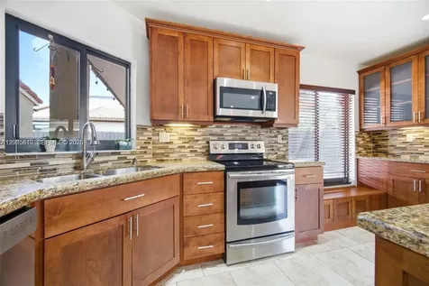 561 SW 87th Court Miami FL 33174