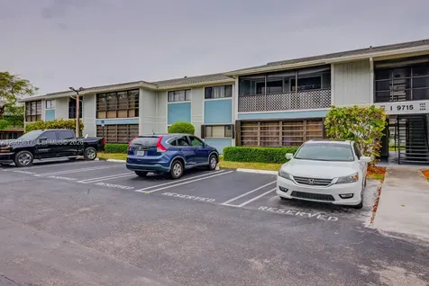 9715 Hammocks Boulevard Miami FL 33196