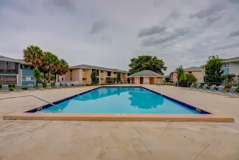 9715 Hammocks Boulevard Miami FL 33196