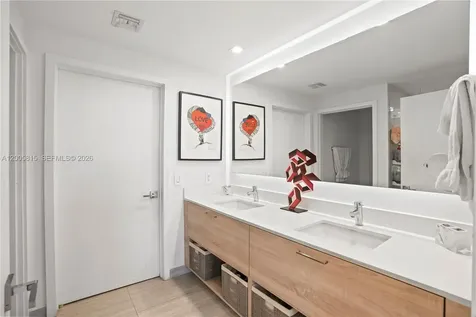 16385 NE Biscayne Boulevard North Miami Beach FL 33160