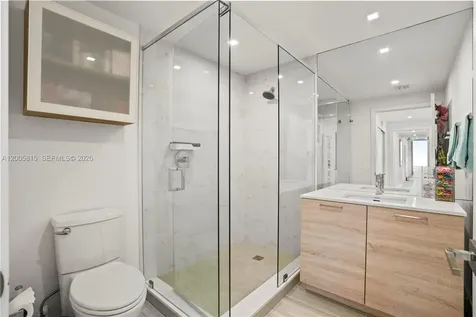 16385 NE Biscayne Boulevard North Miami Beach FL 33160