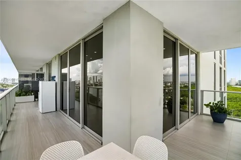 16385 NE Biscayne Boulevard North Miami Beach FL 33160