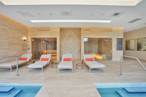 16385 NE Biscayne Boulevard North Miami Beach FL 33160