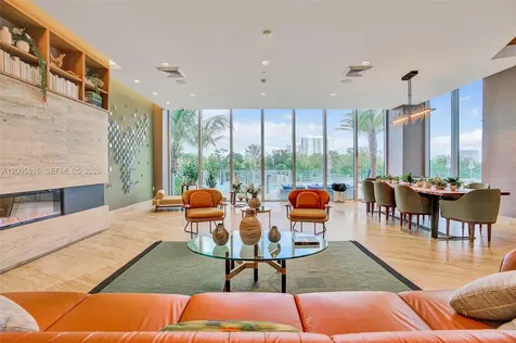 16385 NE Biscayne Boulevard North Miami Beach FL 33160
