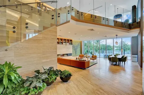 16385 NE Biscayne Boulevard North Miami Beach FL 33160