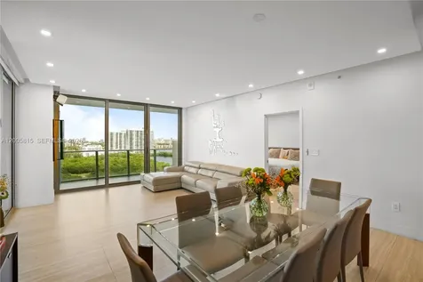 16385 NE Biscayne Boulevard North Miami Beach FL 33160