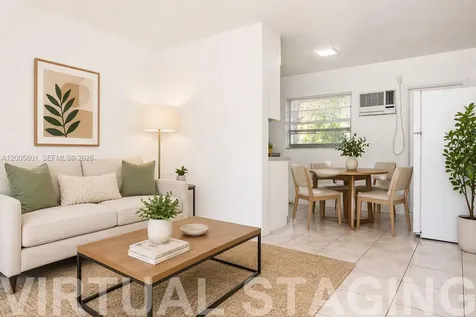 2206 Fillmore Street Hollywood FL 33020