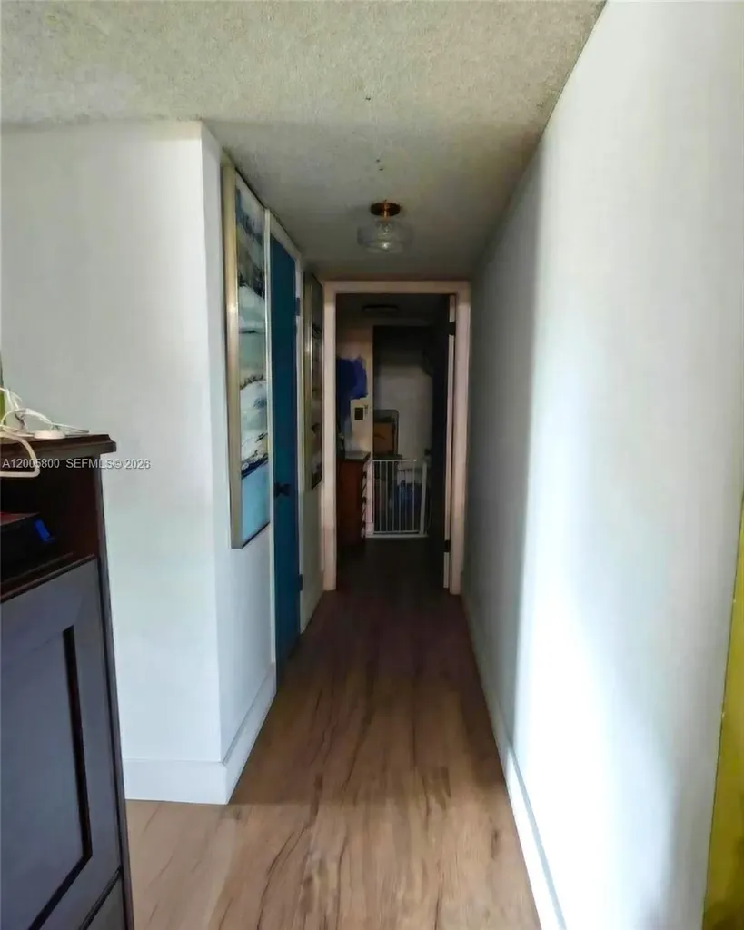 2802 N 46 Avenue Hollywood FL 33021
