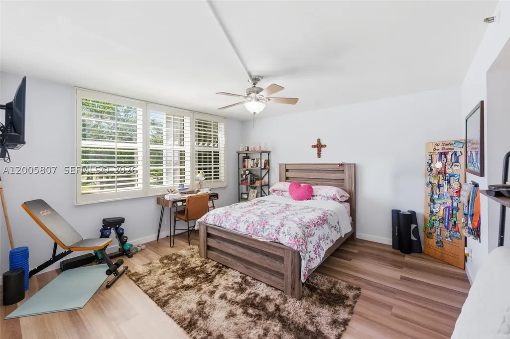 625 Oaks Drive Pompano Beach FL 33069