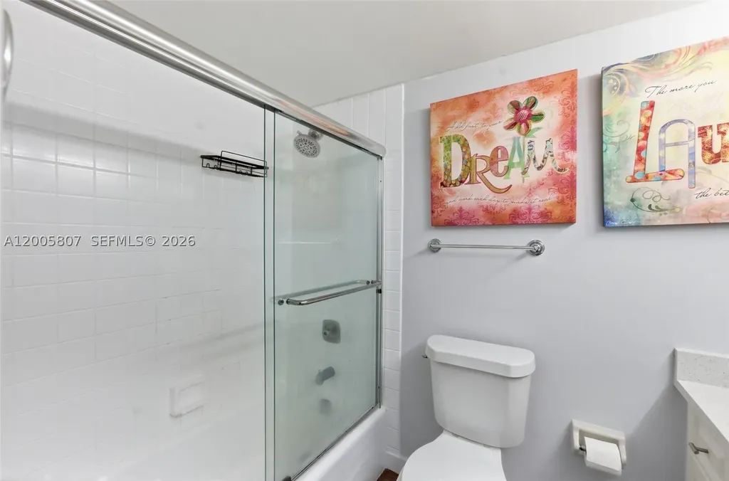 625 Oaks Drive Pompano Beach FL 33069