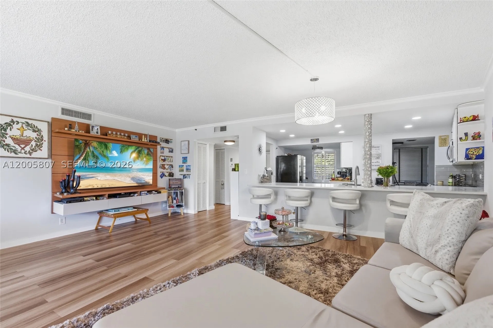 625 Oaks Drive Pompano Beach FL 33069