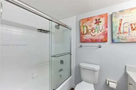 625 Oaks Drive Pompano Beach FL 33069