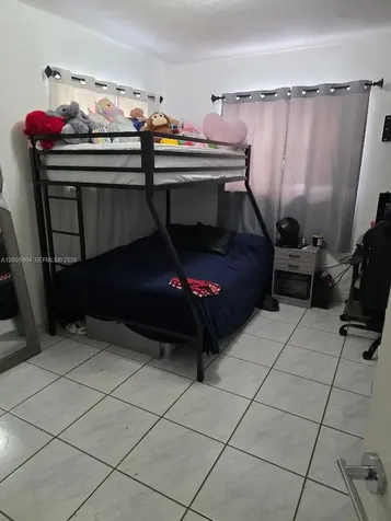 320 W 20th Street Hialeah FL 33010