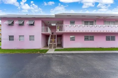 7560 SW 82nd Street Miami FL 33143