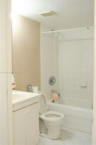 1260 SE 28th Court Homestead FL 33035
