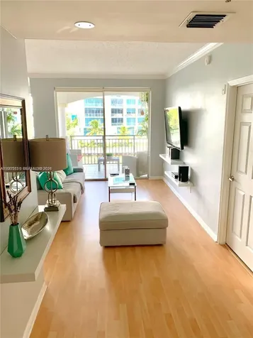 3245 NE 184th Street Aventura FL 33160