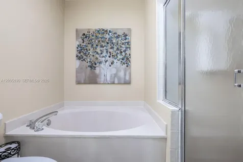 5861 S Sable Circle Margate FL 33063