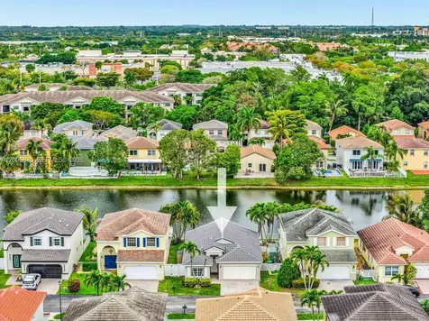 5861 S Sable Circle Margate FL 33063