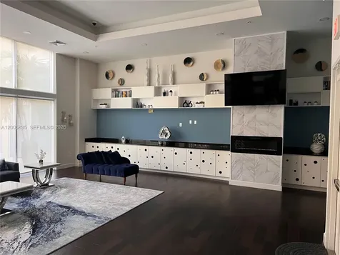 18800 NE 29th Avenue Aventura FL 33180