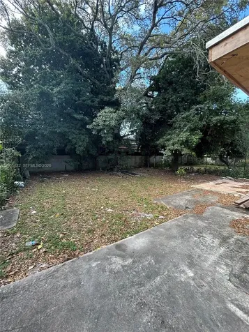 1780 NW 15th Street Miami FL 33125